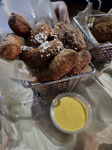 Photo of Bobby McGees Good Times Pub | Restaurant / Bar - 5629 St Joe Rd, Fort Wayne, IN 46835