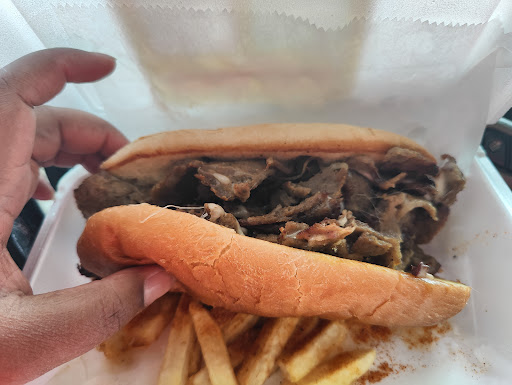 Photo of Zaaki Halal Food - 614 18th Avenue N, Nashville, TN 37203