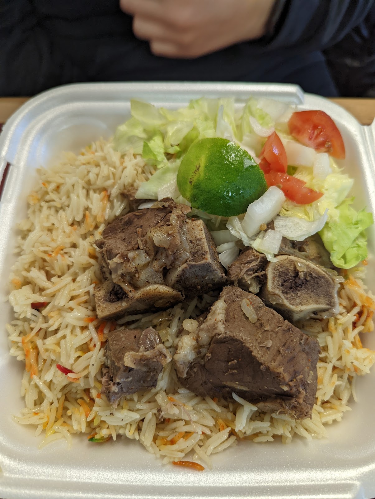 Photo of muna halal restaurant - 1122 NW Radial Hwy, Omaha, NE 68132