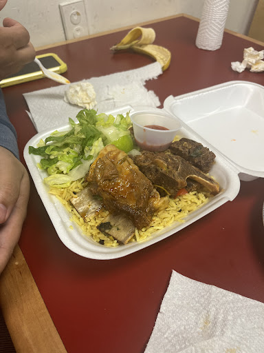 Photo of Muna Halal Restaurant - 1122 NW Radial Hwy, Omaha, NE 68132