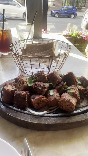 Photo of Singh's Kitchen - 620 N Milwaukee Ave, Libertyville, IL 60048