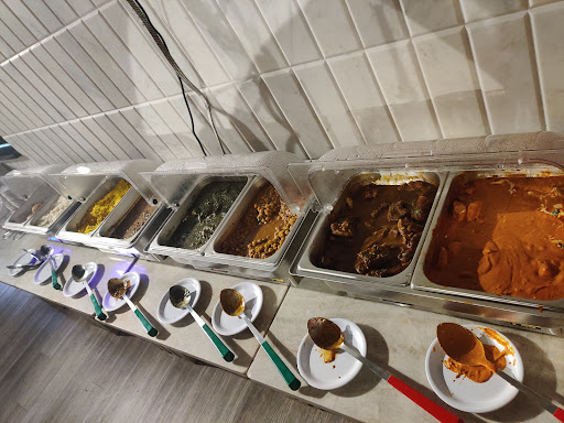 Photo of Singh's Kitchen - 620 N Milwaukee Ave, Libertyville, IL 60048