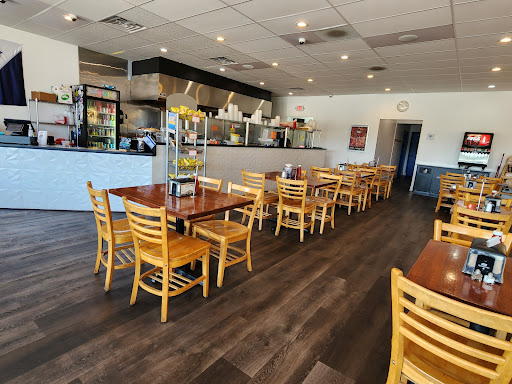 Photo of Mizrahi Grill - 300 Skokie Valley Rd, Highland Park, IL 60035