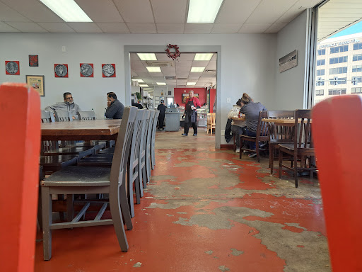 Photo of Alpha Gyro Grill - 215 Jesse Jewell Pkwy SE, Gainesville, GA 30501