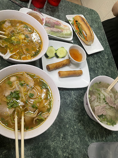 Photo of Saigon's Corner Restaurant - 406 E Kansas Ave, Garden City, KS 67846