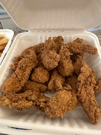 Photo of Dig'n chicken - 30086 Ford Rd, Garden City, MI 48135