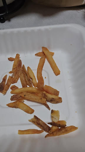 Photo of Dig'n chicken - 30086 Ford Rd, Garden City, MI 48135