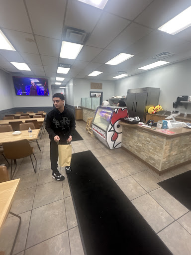 Photo of Dig'n chicken - 30086 Ford Rd, Garden City, MI 48135