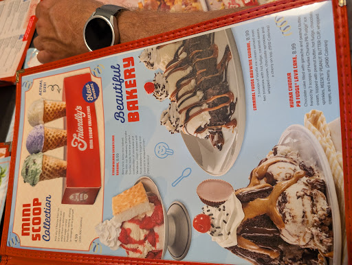 Photo of Friendly's - 506 S Ocean Blvd, Myrtle Beach, SC 29577