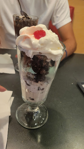 Photo of Friendly's - 506 S Ocean Blvd, Myrtle Beach, SC 29577