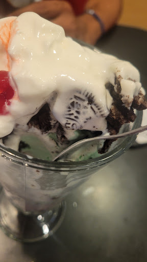 Photo of Friendly's - 506 S Ocean Blvd, Myrtle Beach, SC 29577