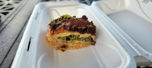 Photo of Berliner Döner House - In front of PUMA & BANANA REPUBLIC, 4840 Tanger Outlet Blvd #701, North Charleston, SC 29418