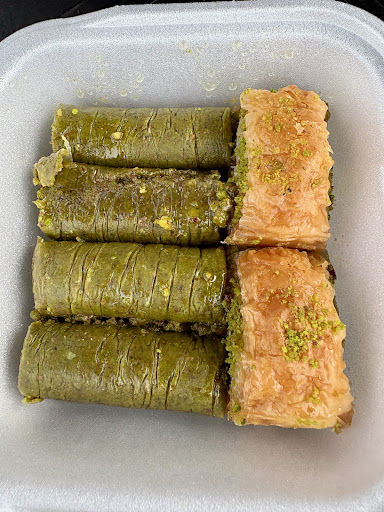 Photo of Berliner Döner House - In front of PUMA & BANANA REPUBLIC, 4840 Tanger Outlet Blvd #701, North Charleston, SC 29418