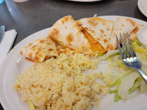 Photo of Friendly's - 18 Pearson Blvd, Gardner, MA 01440