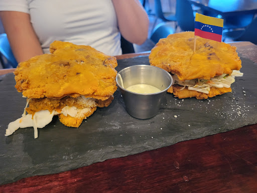 Photo of Los Chamos Clt - 7001 South Blvd Ste B, Charlotte, NC 28217