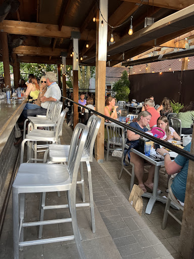 Photo of Atlas Chicken Shack - Geneva - 511 S 3rd St, Geneva, IL 60134