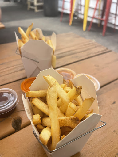 Photo of Atlas Chicken Shack - Geneva - 511 S 3rd St, Geneva, IL 60134