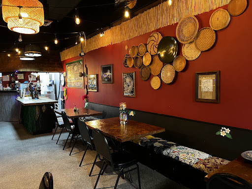 Photo of Pineapple's - 18 E 16th St, Scottsbluff, NE 69361