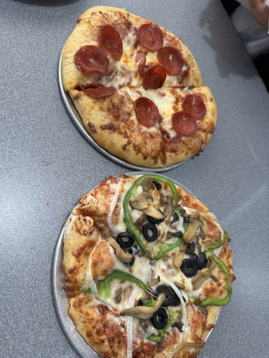 Photo of Halal Pizza & Pasta - 6698 Poplar Ave, Germantown, TN 38138