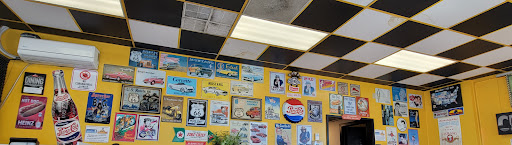 Photo of Sammy's Taste of Chicago - 1234 S 108th St, West Allis, WI 53214