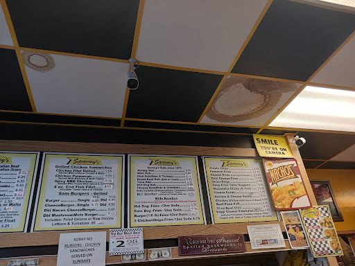 Photo of Sammy's Taste of Chicago - 1234 S 108th St, West Allis, WI 53214