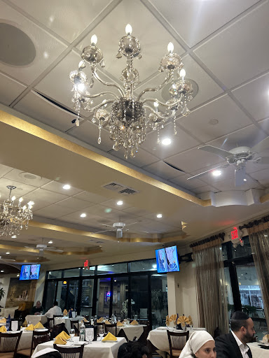 Photo of Shiraz - 770 Middle Neck Rd, Great Neck, NY 11024