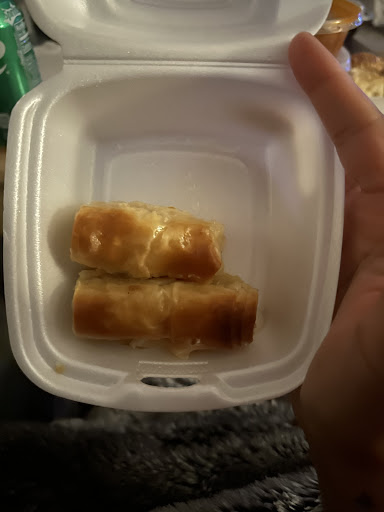 Photo of Lanas Grill - 977 Main St, West Springfield, MA 01089