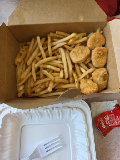 Photo of Gyro Hut Queensbury - 870 US-9 Suite 1, Queensbury, NY 12804