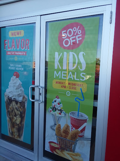 Photo of Friendly's - 558 Aviation Rd, Queensbury, NY 12804