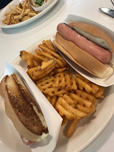 Photo of Friendly's - 558 Aviation Rd, Queensbury, NY 12804