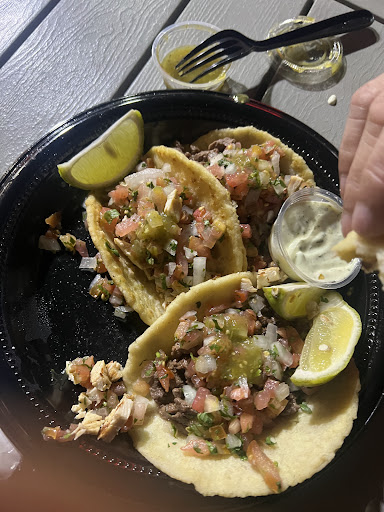 Photo of 7 SIETE MARAVILLAS FOOD TRUCK Miami - 11334 Quail Roost Dr, Miami, FL 33157