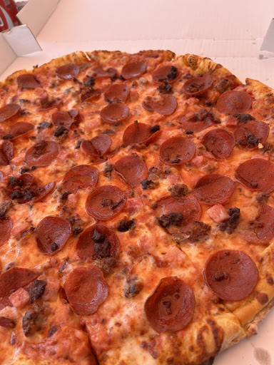 Photo of SD Pizzeria - 9111 N Milwaukee Ave, Niles, IL 60714