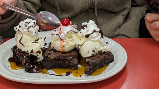 Photo of Friendly's - 248 N Comrie Ave, Johnstown, NY 12095