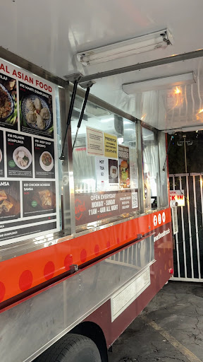 Photo of Navat Halal - 1111 W Olympic Blvd, Los Angeles, CA 90015