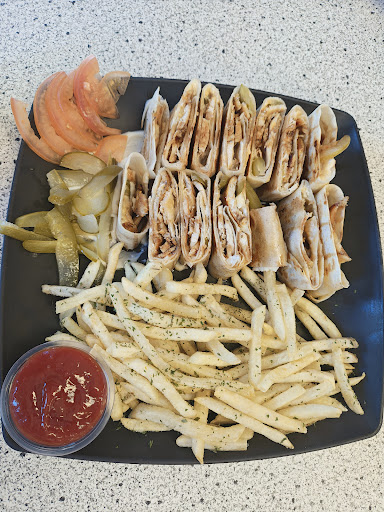 Photo of Siraj's shawarma - 6518 Greenleaf Ave # 10, Whittier, CA 90601