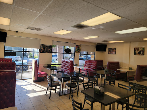 Photo of Siraj's shawarma - 6518 Greenleaf Ave # 10, Whittier, CA 90601