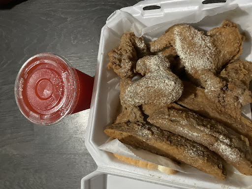 Photo of Crispy Kitchen - 7222 N Teutonia Ave, Milwaukee, WI 53209