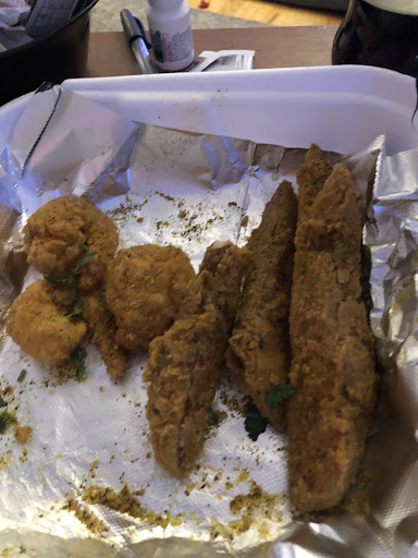 Photo of Crispy Kitchen - 7222 N Teutonia Ave, Milwaukee, WI 53209