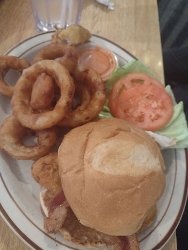 Photo of Speedway 805 Grill & Bar - 805 N 42nd St, Grand Forks, ND 58203