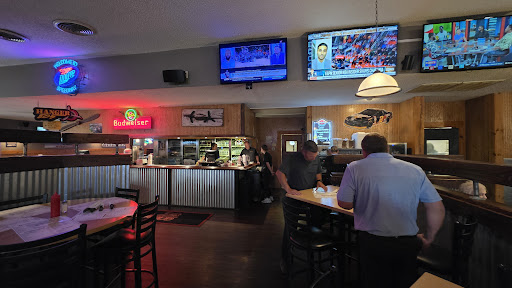 Photo of Speedway 805 Grill & Bar - 805 N 42nd St, Grand Forks, ND 58203