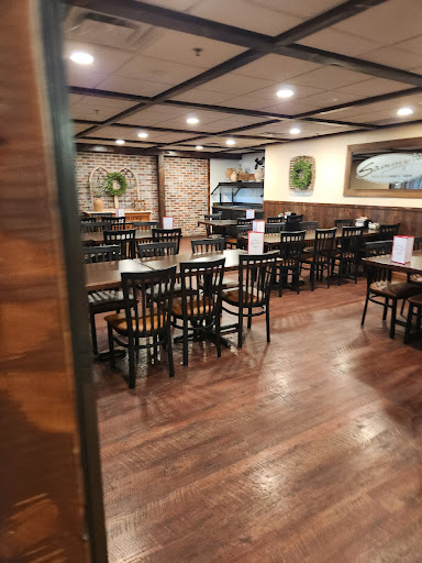Photo of Sammy's Pizza Restaurant & Tavern - Grand Rapids - 802 S Pokegama Ave, Grand Rapids, MN 55744