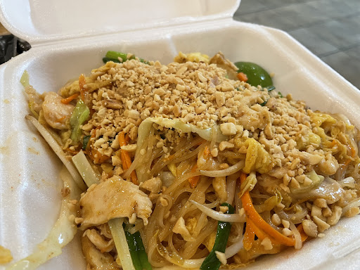 Photo of Chosen Wok Asian Cuisine - 3908 10th St, Great Bend, KS 67530