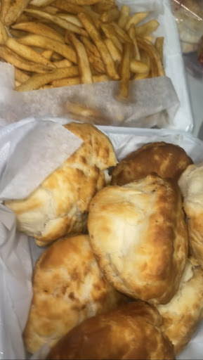 Photo of Chicken Shack - 425 Hooker Rd Unit #104, Greenville, NC 27834