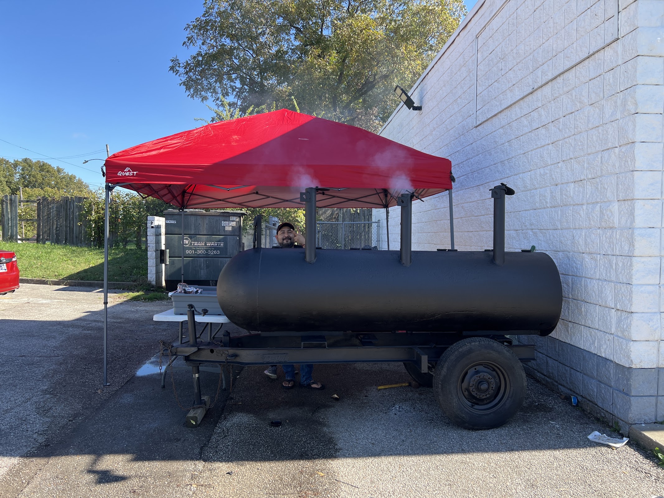 Photo of N Y C DELI & GRILL ALL HALA FOOD - 2400 Airways Blvd, Memphis, TN 38114