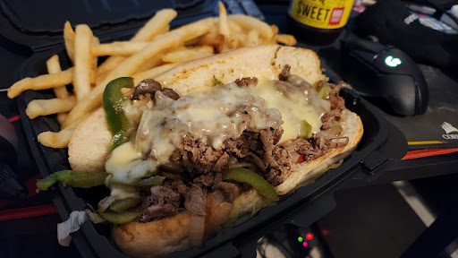 Photo of Salem's Fresh Eats - 880 34th Avenue North, St. Petersburg, FL 33704