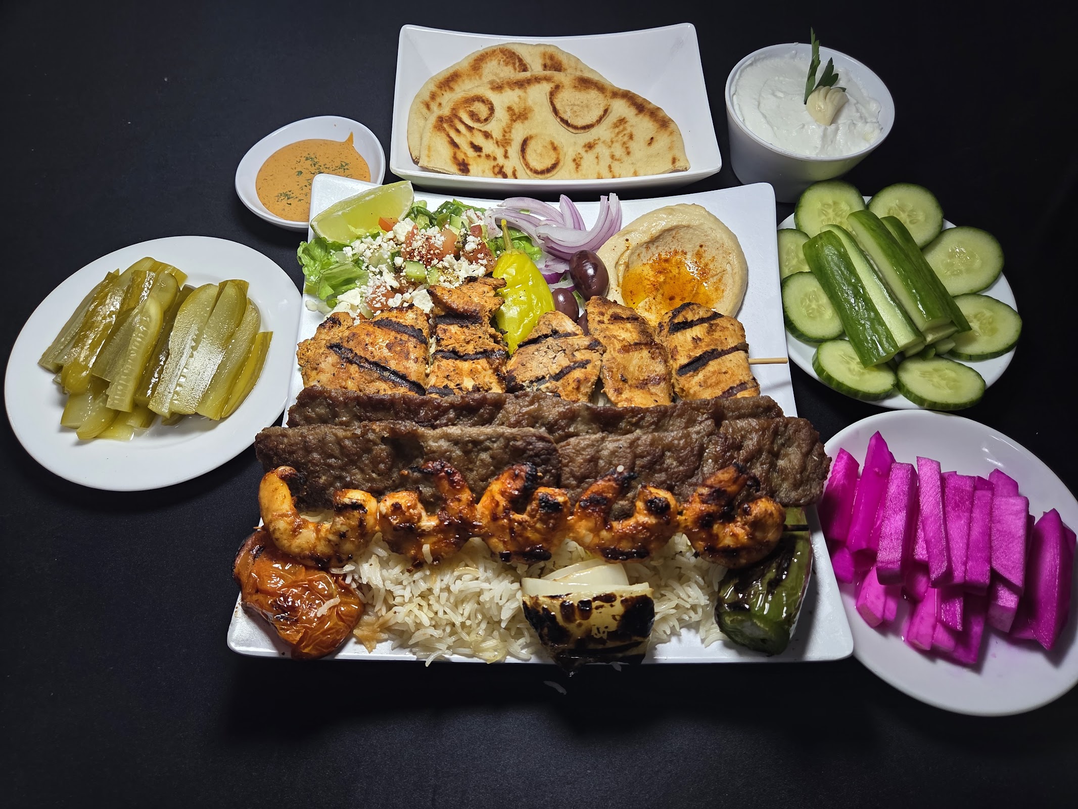 Photo of Manny's Olive & Vine - 7906 Alondra Blvd, Paramount, CA 90723