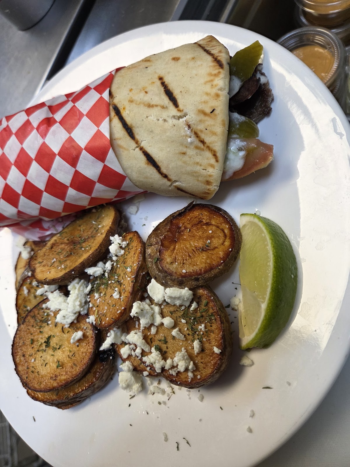 Photo of Manny's Olive & Vine - 7906 Alondra Blvd, Paramount, CA 90723