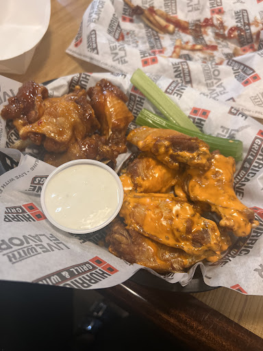 Photo of Hurricane Grill & Wings-Winter Haven - 6370 Cypress Gardens Blvd, Winter Haven, FL 33884