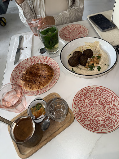 Photo of Cafe Landwer - 805 SE 1st Ave, Hallandale Beach, FL 33009