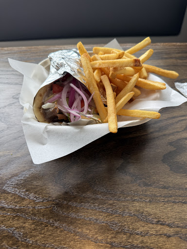 Photo of Hampton Gyro of Riverhead - 1071 Old Country Rd, Riverhead, NY 11901
